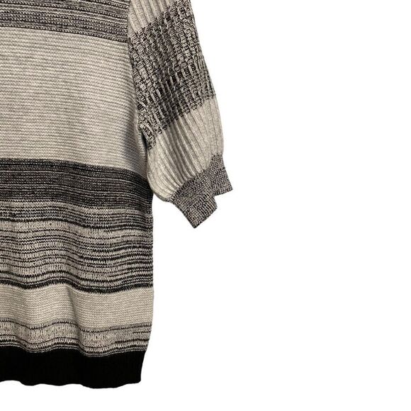 Halogen Grey Clara Striped Short Sleeve Sweater Size Small NWT - Picture 5 of 8
